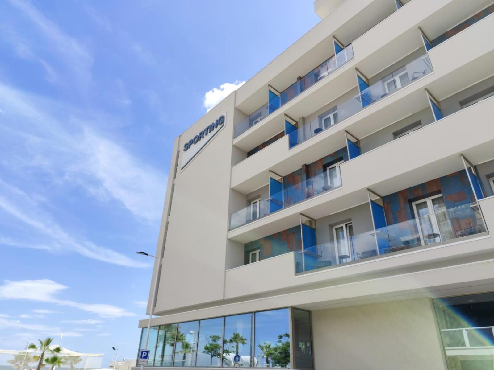 Hotel Sporting Риччоне Экстерьер фото